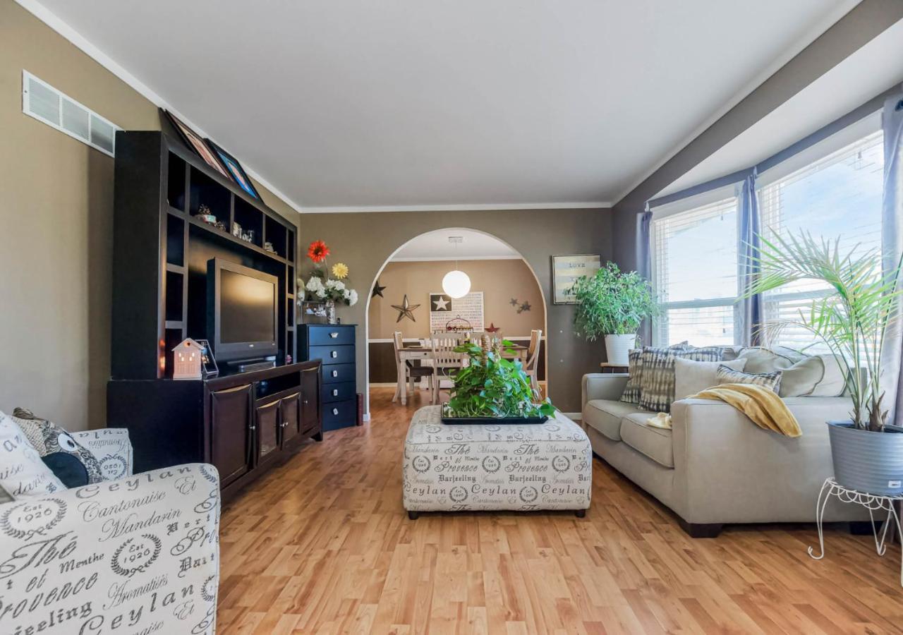 Becky & Marvels 420 Stay - Private Room Kansas City Extérieur photo