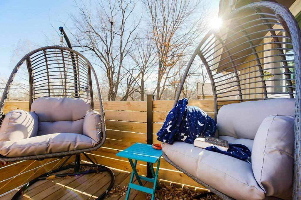 Becky & Marvels 420 Stay - Private Room Kansas City Extérieur photo